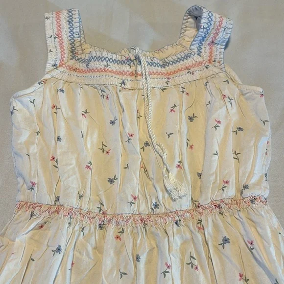 Old Navy Floral Kids Dress with Crochet Details in Size M(8) - Picture 2 of 4